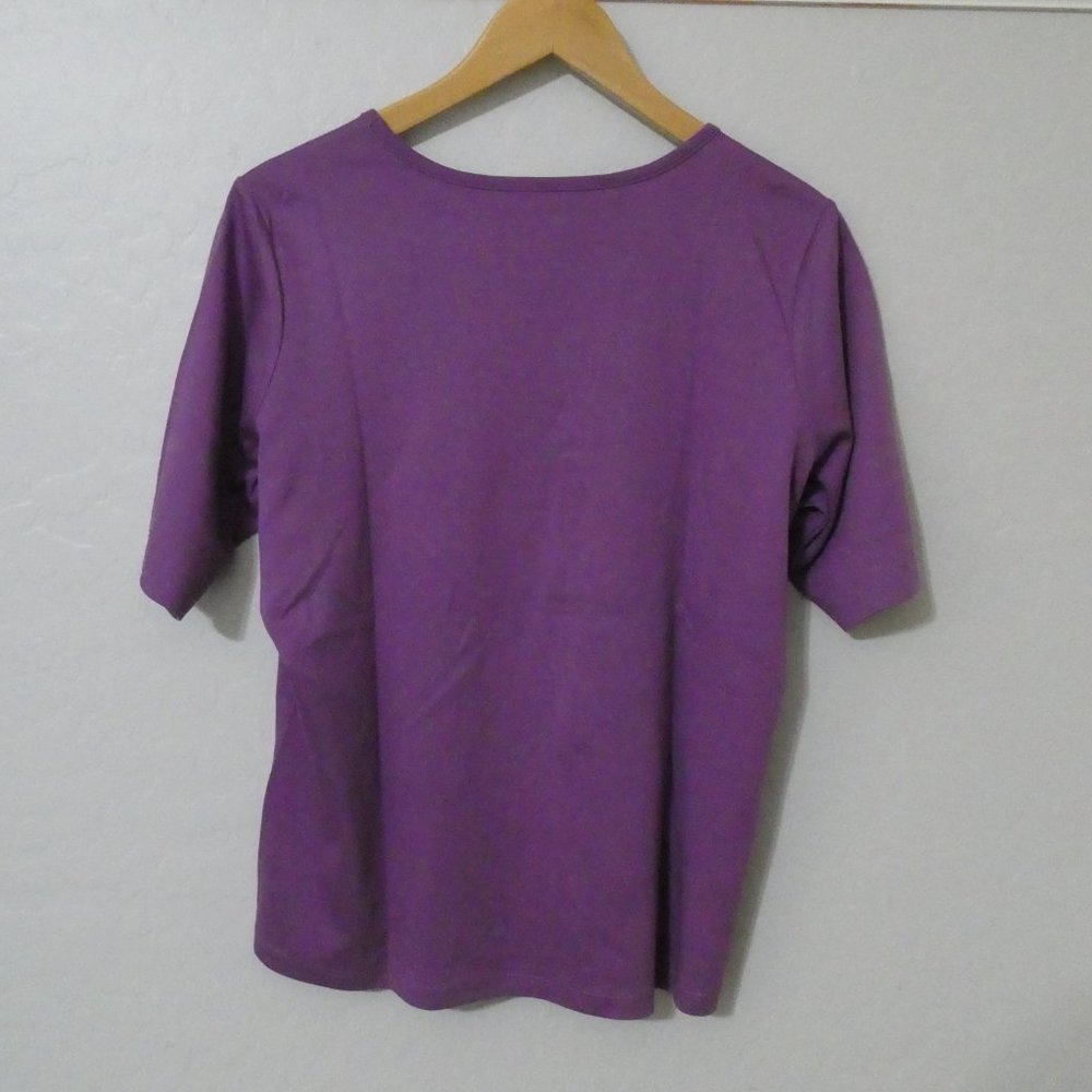 Scooped Neck T-Shirt As New - Picture 3 of 9